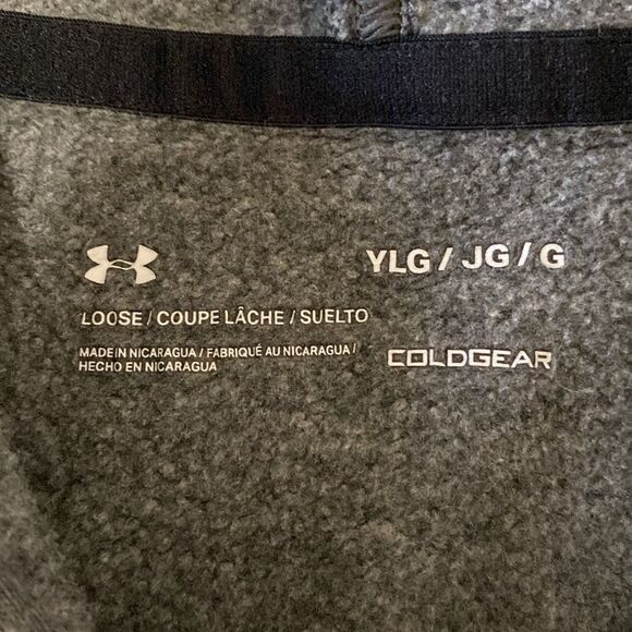 Under Armour & Others Three Bundle Boys Sweatshirt Hoody - Picture 3 of 10